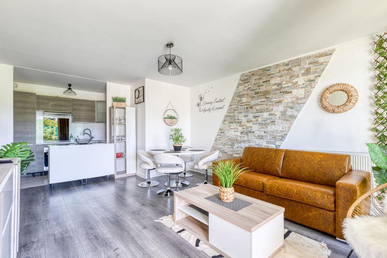 Leclat Verdoyant De Noisy - Jardin Kültér fotó